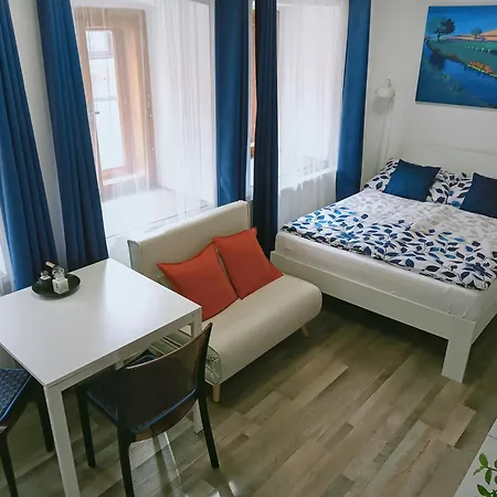 Apartman Kacov Lägenhet *