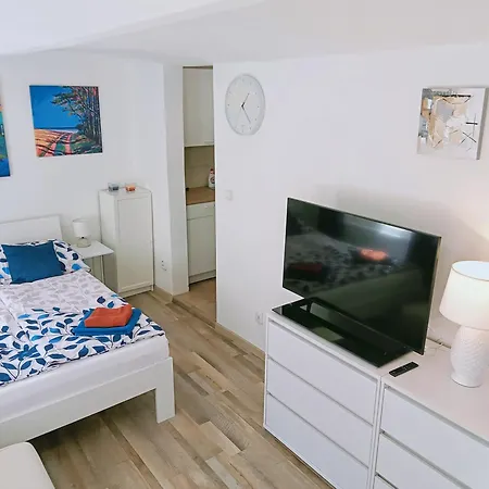Apartman Kacov Lägenhet